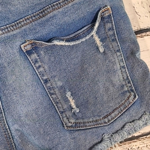Almost Famous High Waist Distressed Cut Off Light Blue Denim Jean Shorts Size 9 - Picture 12 of 16